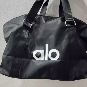 Alo Yoga Black Duffel Gym Travel Bag